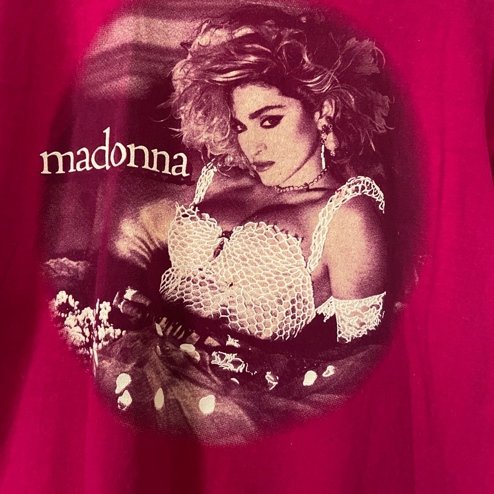 Vintage  Madonna 1985 Like a Virgin concert tee - Picture 4 of 6